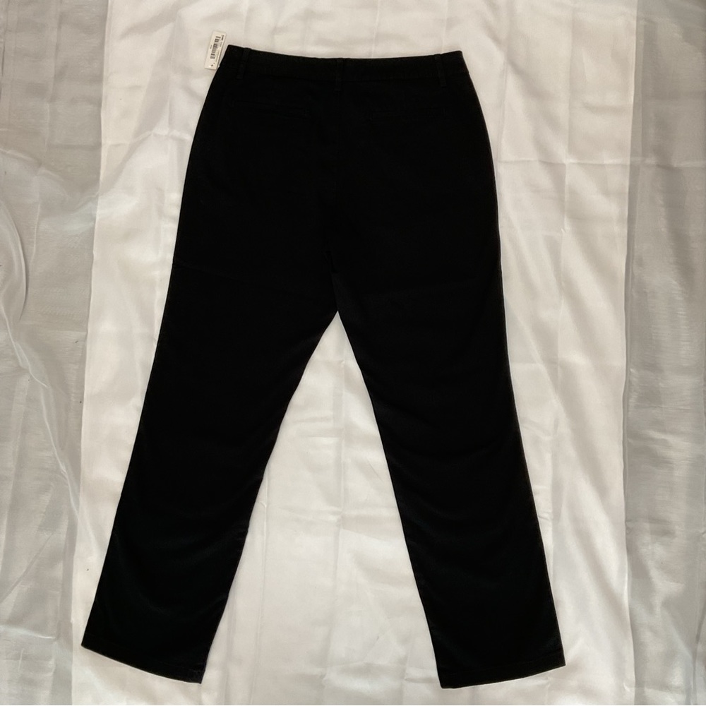 NWT Amazon Essentials Women’s Straight-Fit Stretch Chino Black Pants Size 8 - Picture 6 of 10